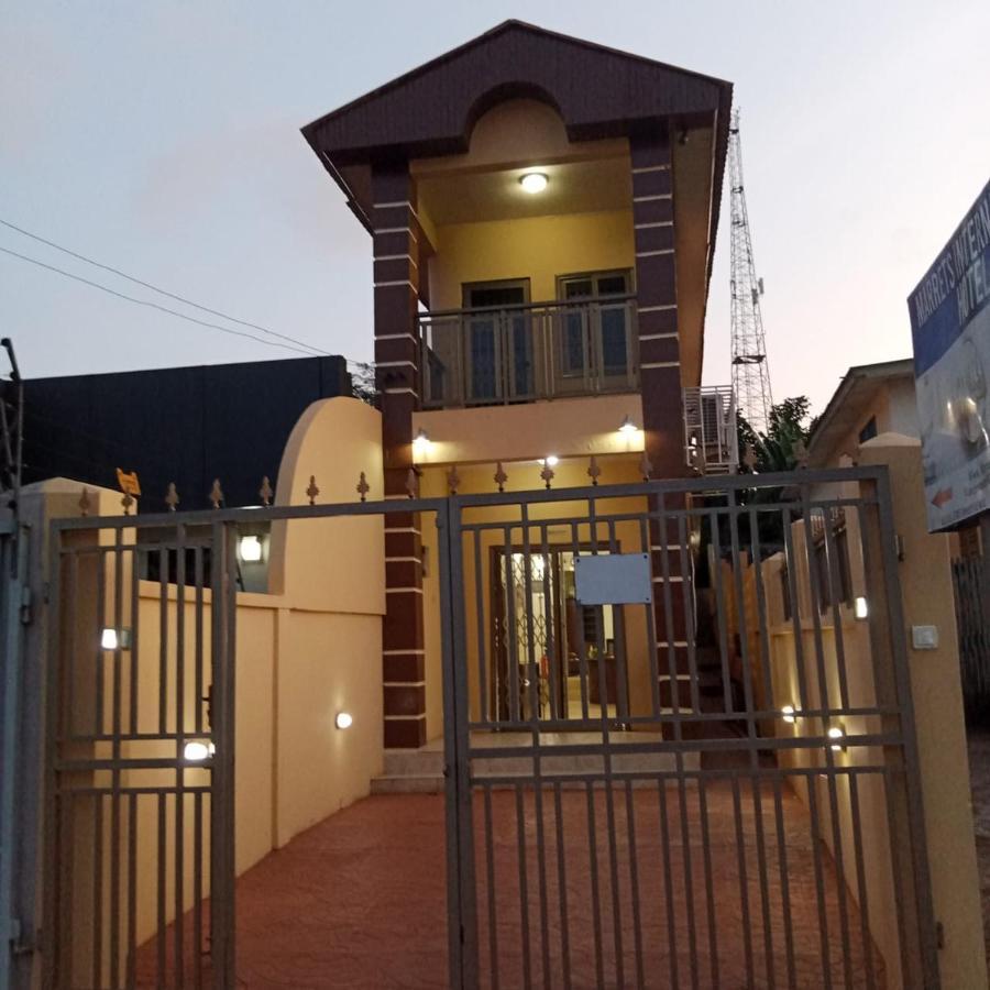 Marrets International Hotel - "Express" Cape Coast Exterior photo