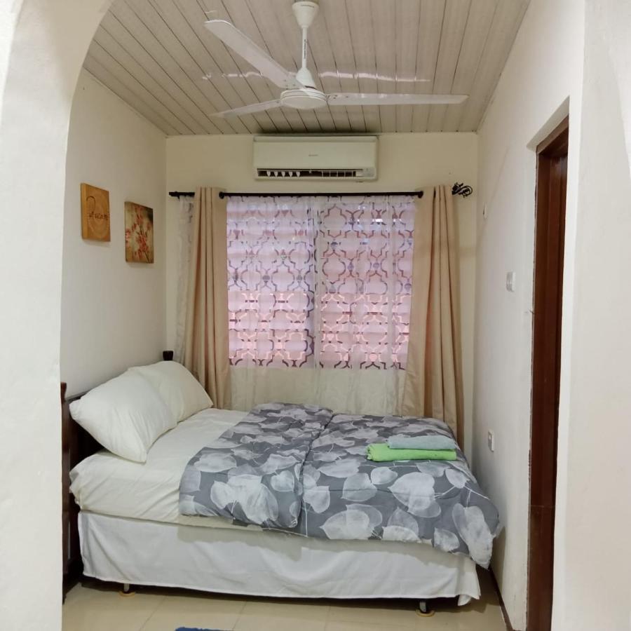 Marrets International Hotel - "Express" Cape Coast Exterior photo